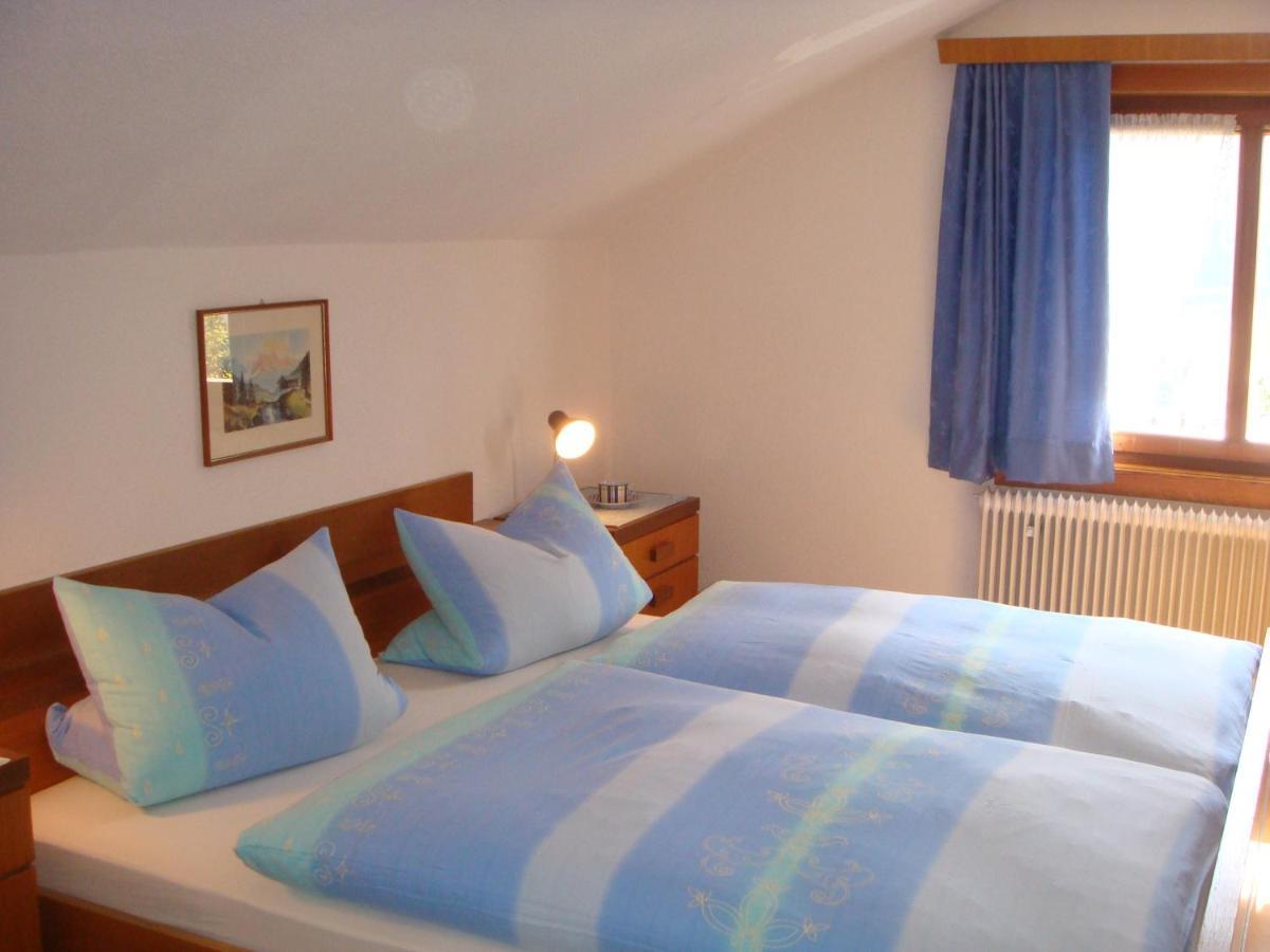 Haus Tannegg Bed & Breakfast เพทท์นอย อัม อาร์ลแบร์ก ภายนอก รูปภาพ